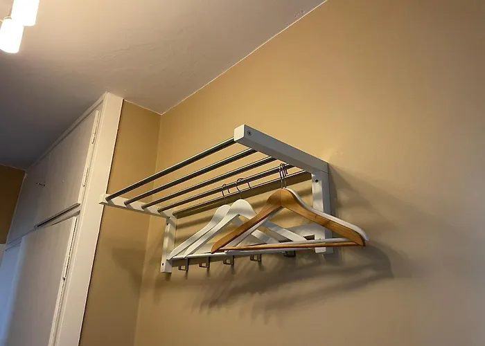 Modern And Cozy In Good Location 公寓