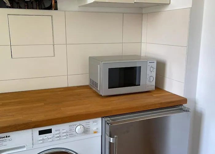 شقة Modern And Cozy In Good Location برلين