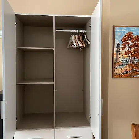 Modern And Cozy In Good Location Apartment Berlin